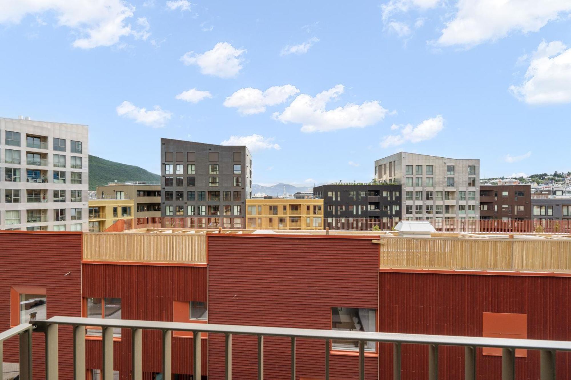 Sleek 1bd With Sea View * Tromsø